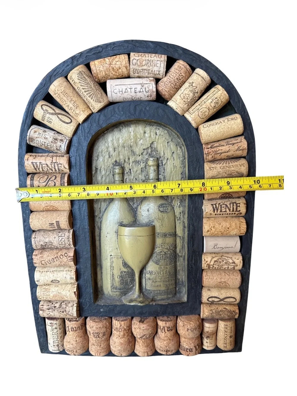 Evergreen decorative wine